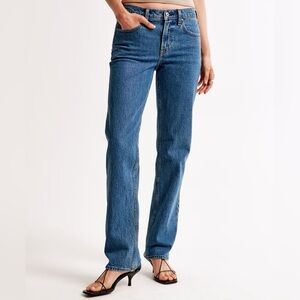 Abercrombie and Fitch Mid-rise 90s Straight Jean